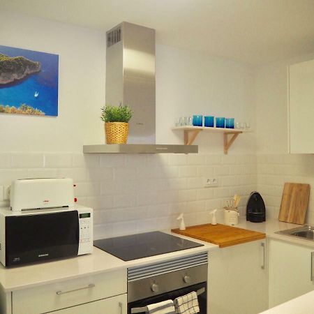 Luminoso Y Reformado Apartamento A 1Min De Playa Tossa de Mar Bagian luar foto