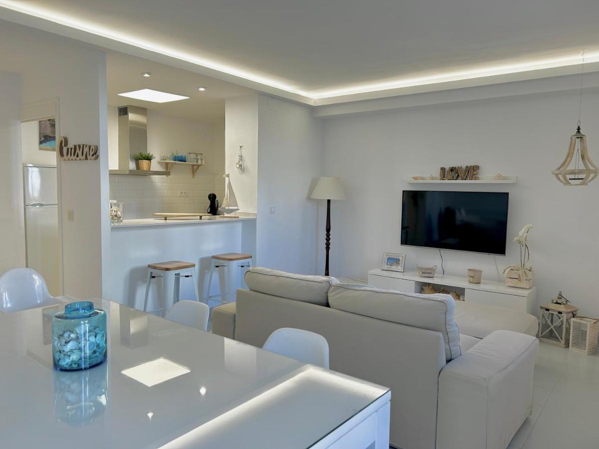 Luminoso Y Reformado Apartamento A 1Min De Playa Tossa de Mar Bagian luar foto